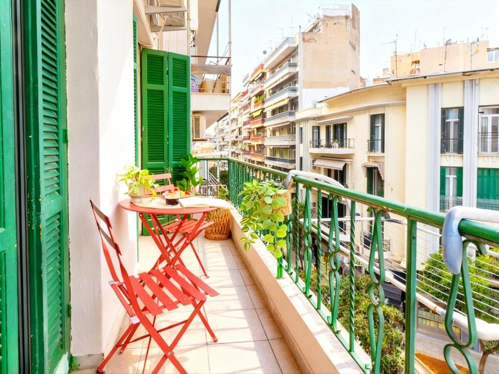 Modern Comfort Apartment with Balcony 6
