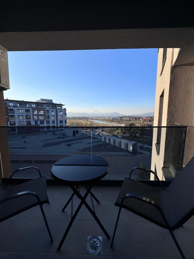 Riverside Aria Lux Residence Apartments 5