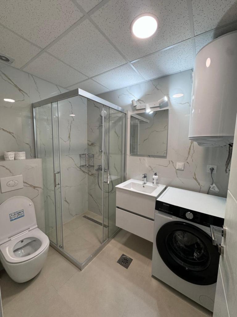 Riverside Aria Lux Residence Apartments 4