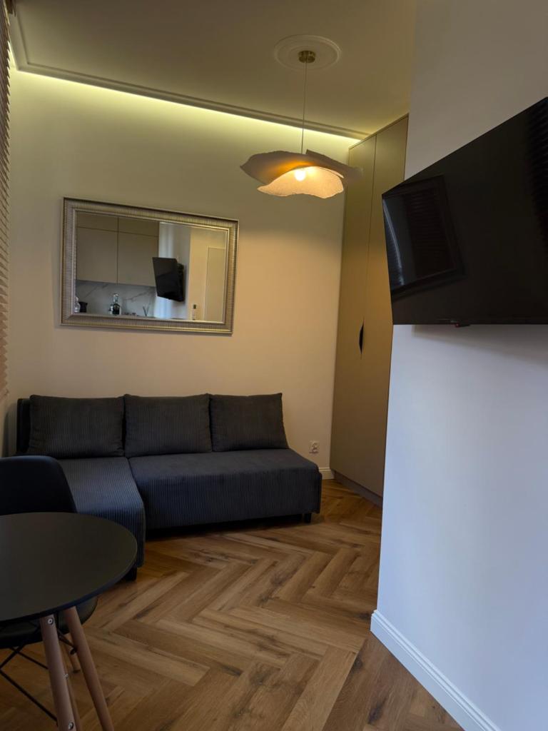 Batorego Studio 1