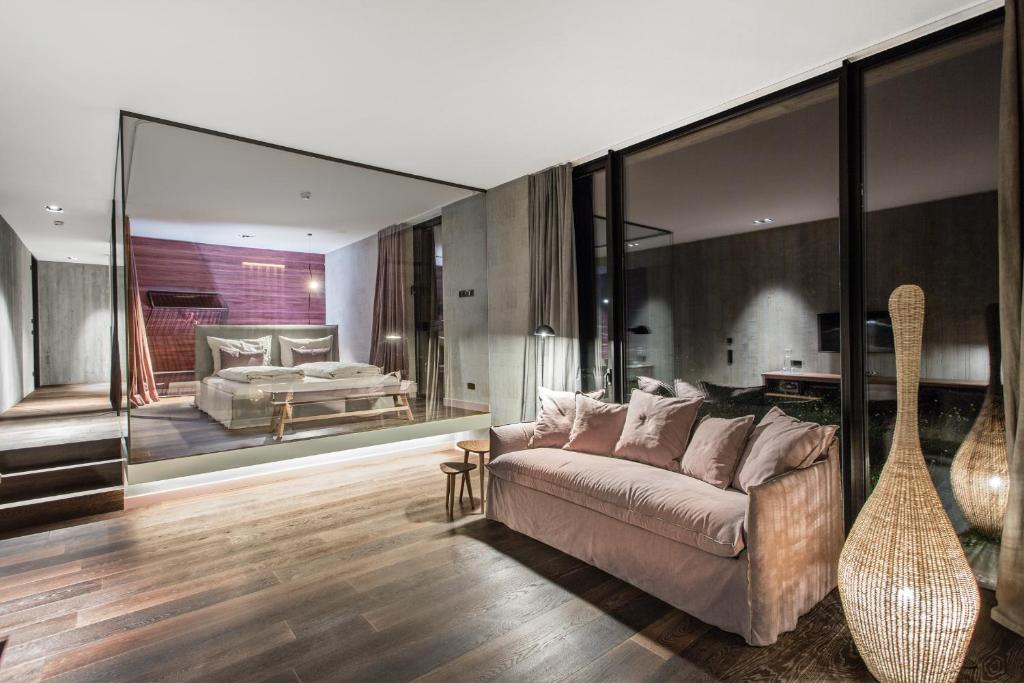 Senses Violett Suites - Adults Only 8