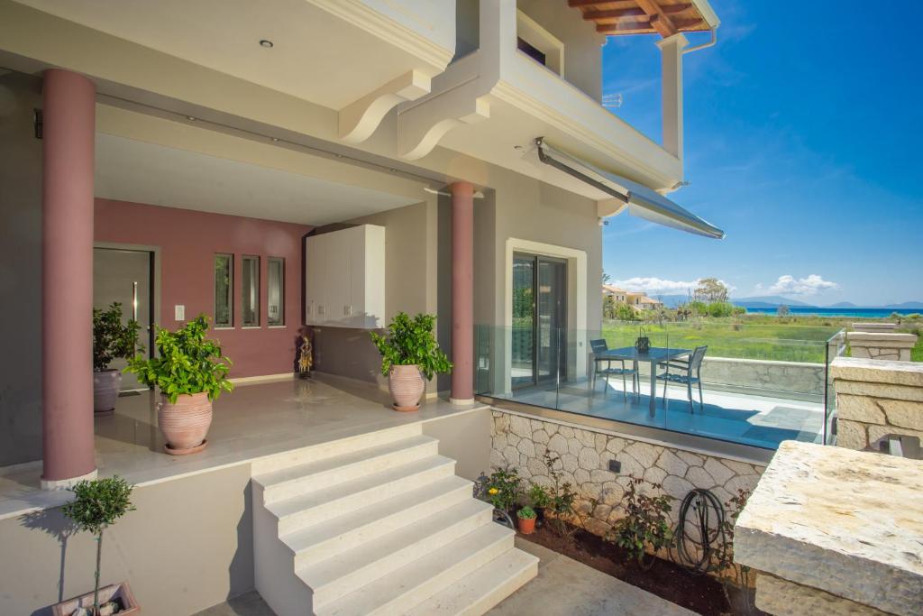 Apollonian Luxury Apartments 3