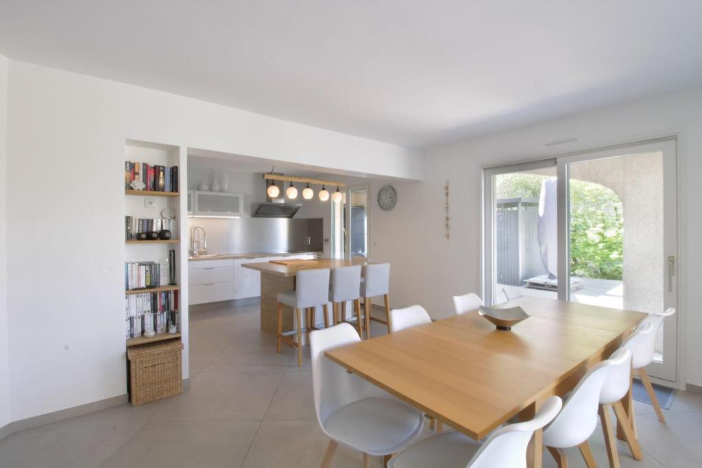 Pretty terraced house with garden level in Aix-Les-Bains 4