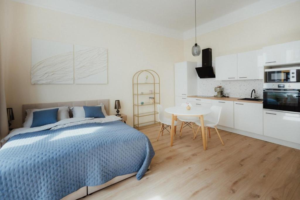 7th Heaven Apartment close to metro and center 4