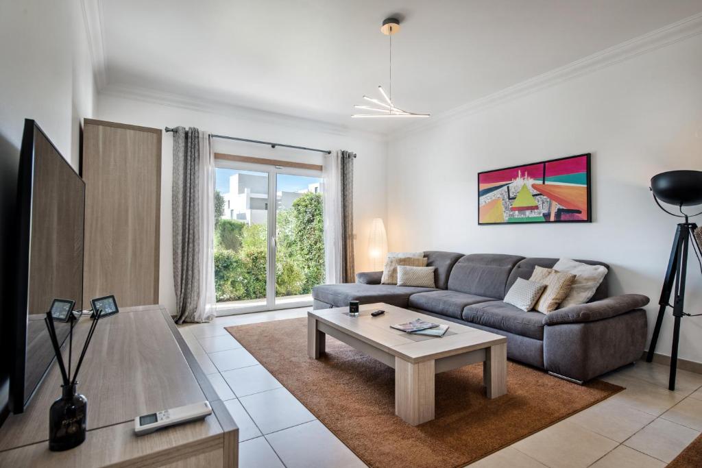 Casa Jacadi Luxury Villa, Private Pool, Rooftop terrace with sea View! 6