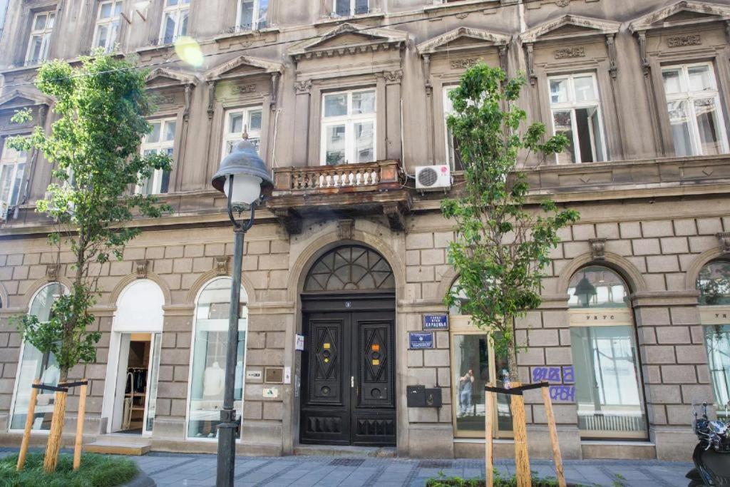 Quiet Modern Apartment near Knez Mihailova 6