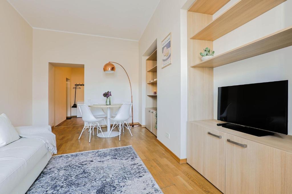 Old Town Doma View 1BR Stays 4