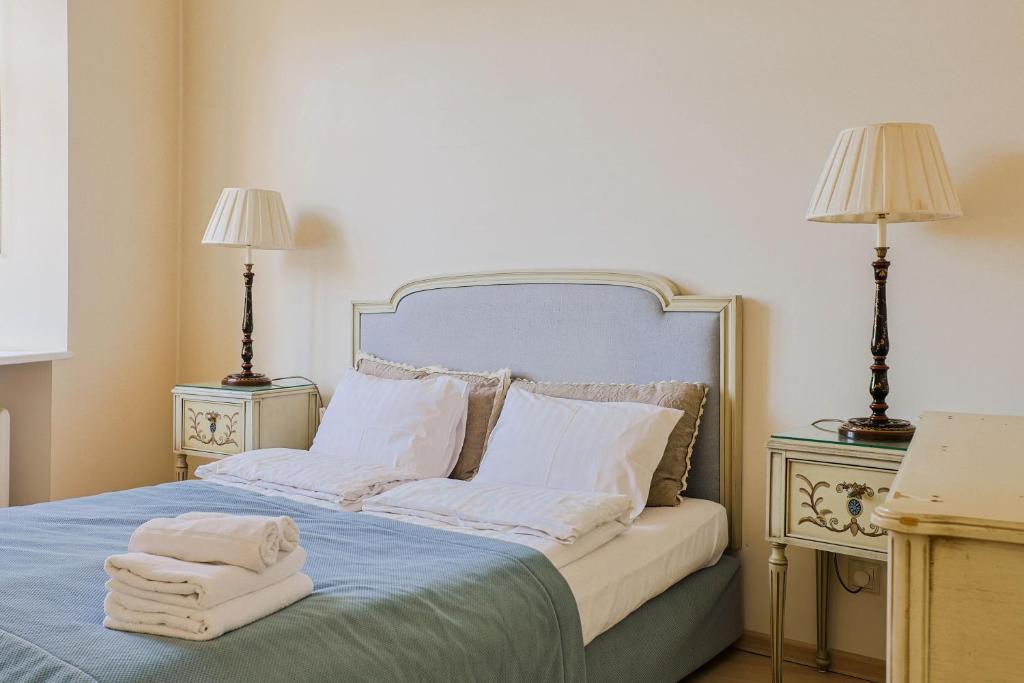 Old Town Doma View 1BR Stays 6