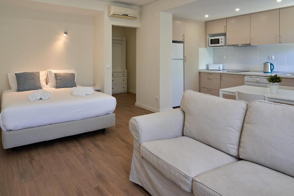 LEGACY SUITES & APARTMENTS ALBUFEIRA AL - No Groups 8