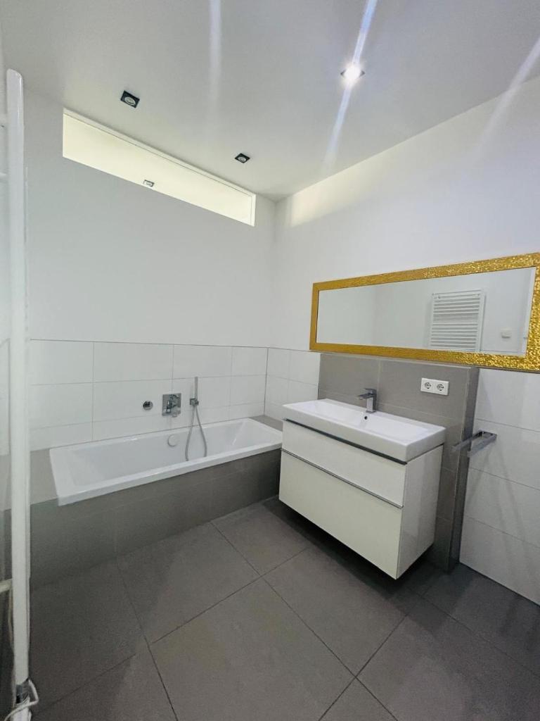 Traum - Apartment mit Spa im Haus 3