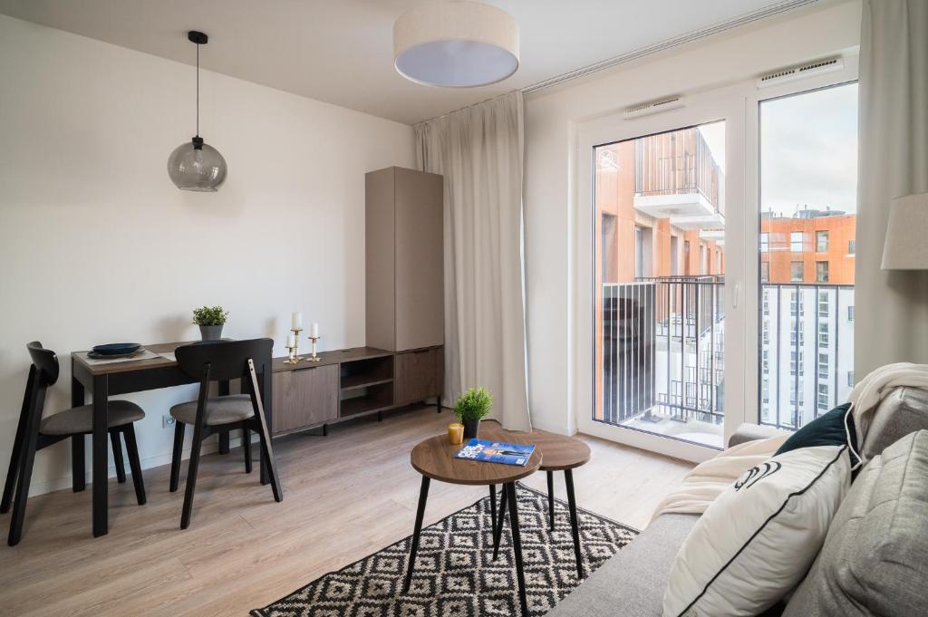 Resi Apartments 6