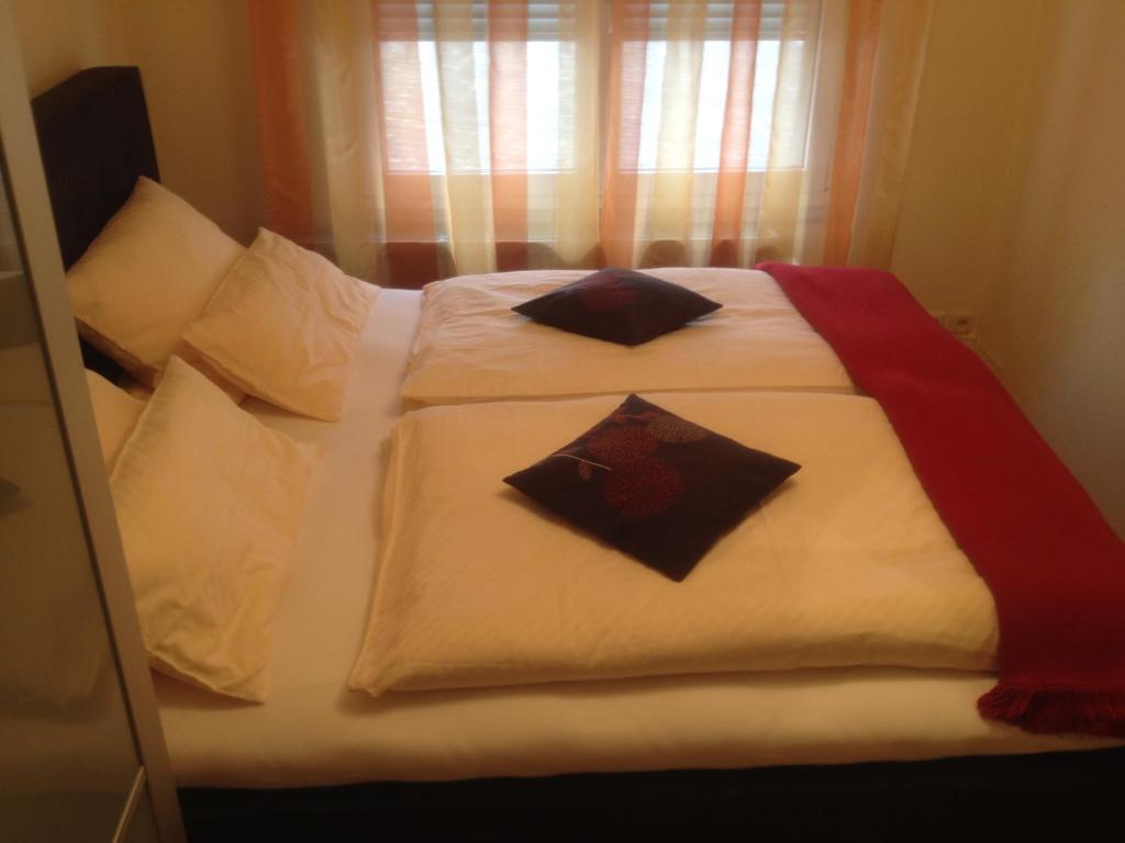 Ferienwohnung Huttenstrasse 22C 2