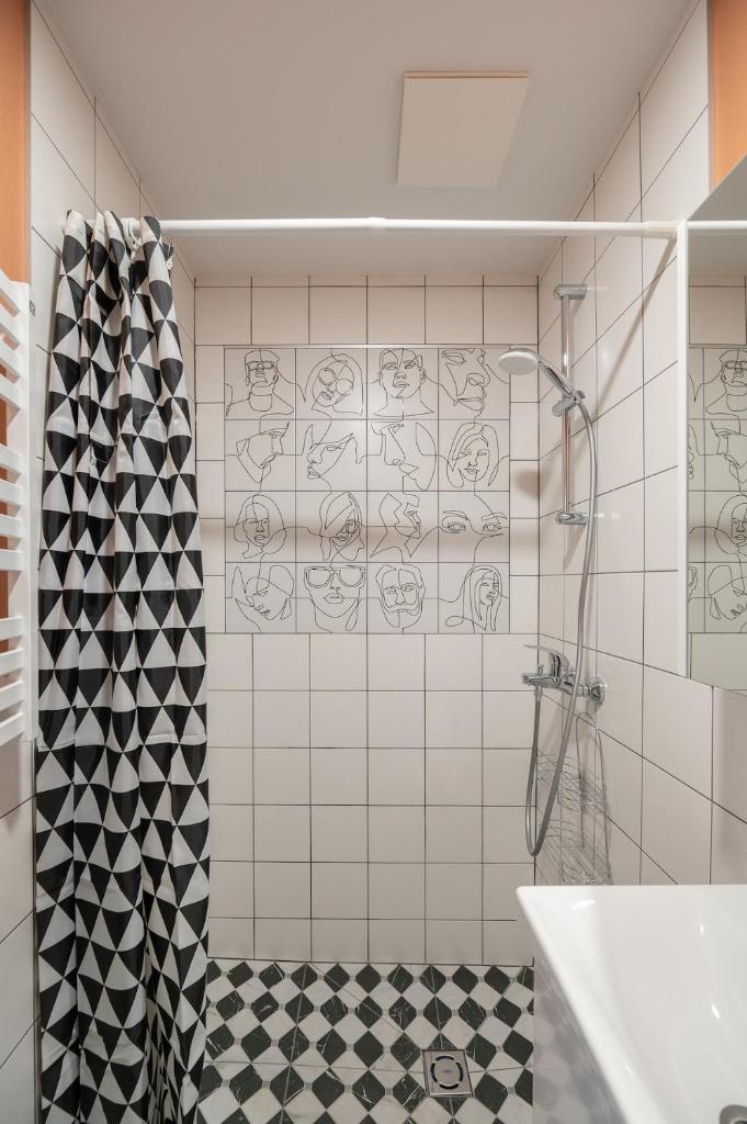 Cozy studio apartment next to the old town 3
