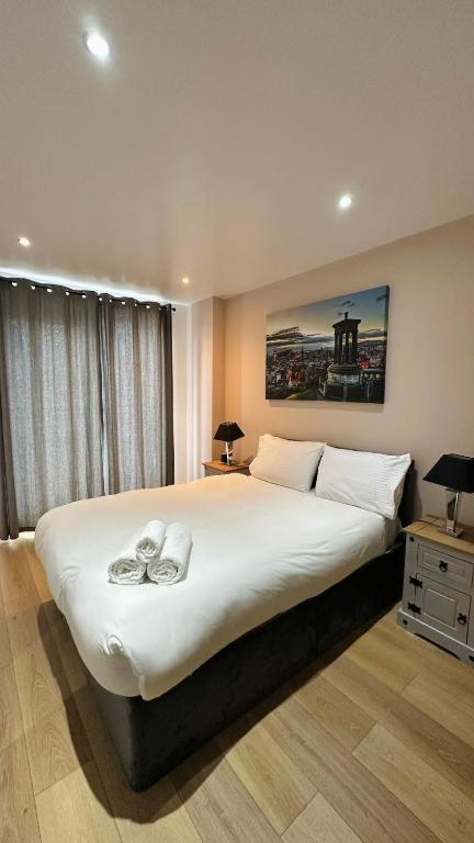 Britannia Apartments 2