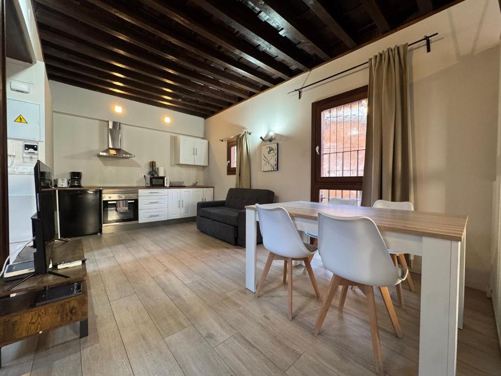 Apartamentos Las Fuentes Toledo Centro 4