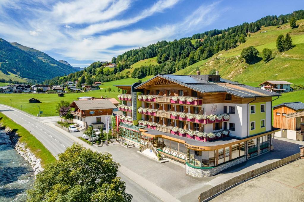 Hotel Barbarahof Saalbach