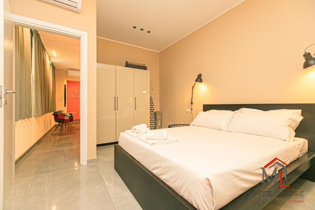 Centro Storico Apartments R5 RUBINO 2