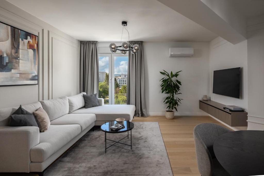 Iman Apartments 5