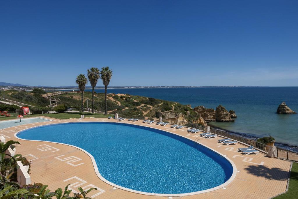 WOW Flat 200m Beach, 10min Downtown, Terrace With Sea View 3