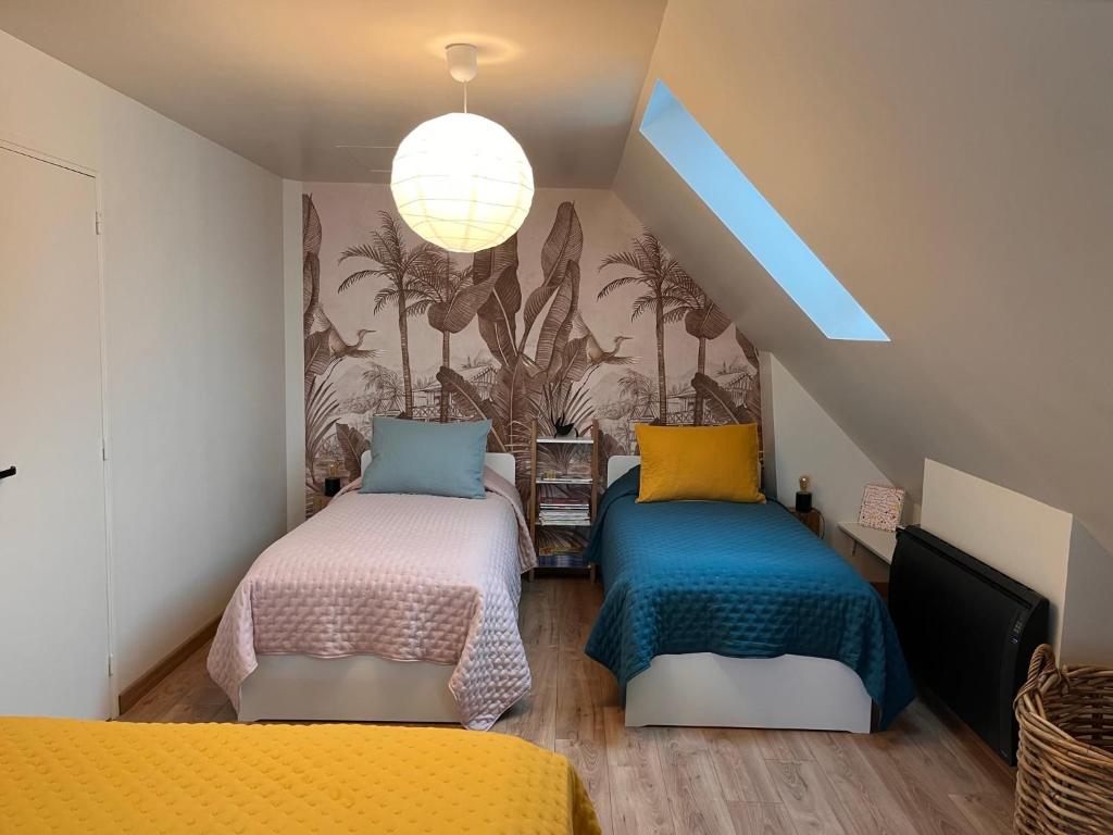 Honfleur - grande maison familiale avec jardin 7
