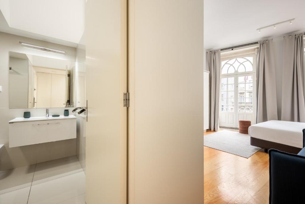 Aspasios Trindade Apartments 3