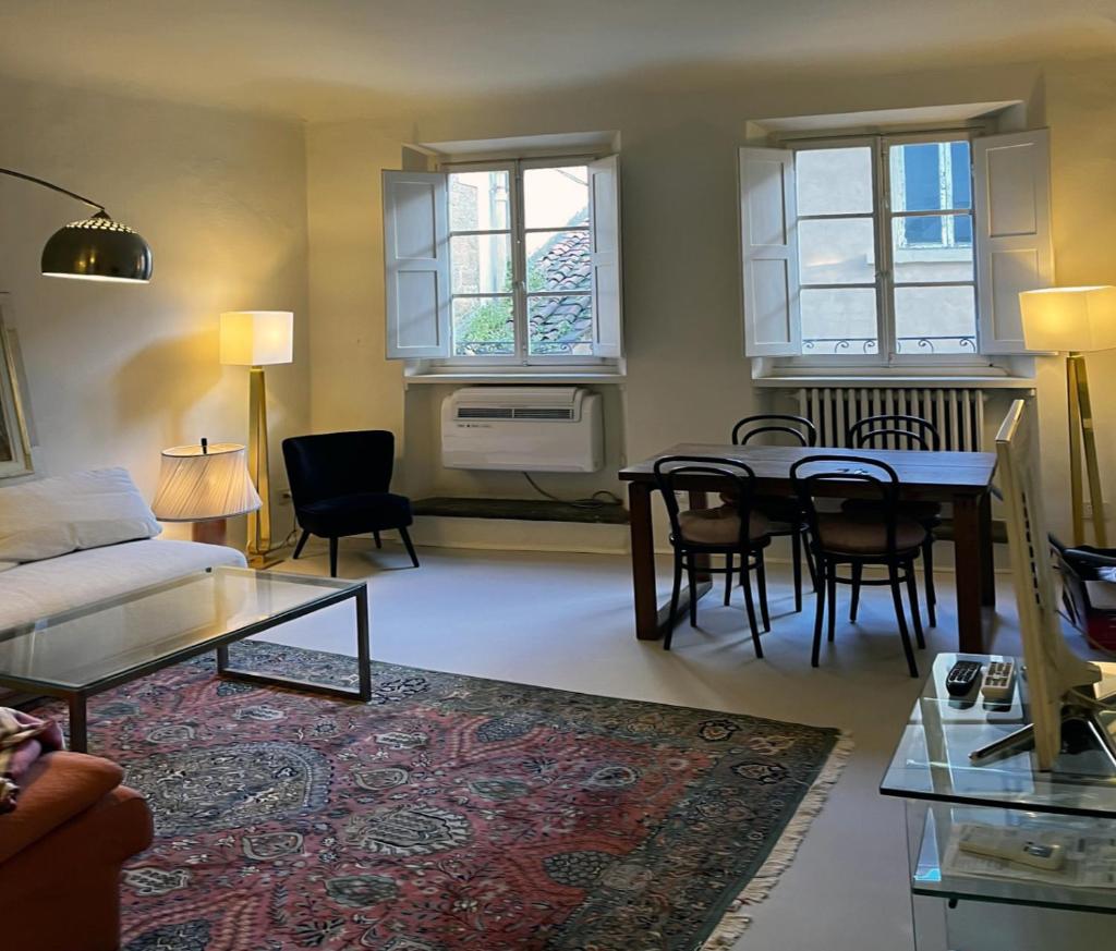 Uffizi Charming Apartment 3
