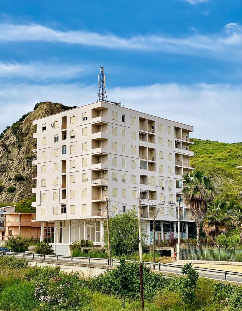 Rocks View Apartment 5