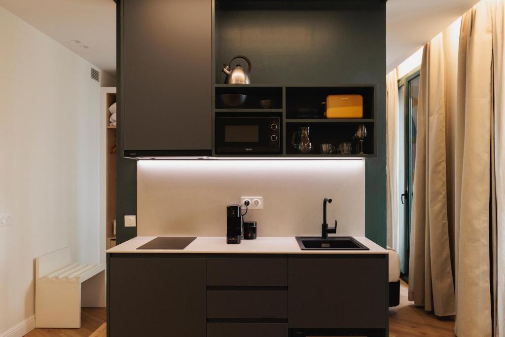 Blume Cruz Suites 3