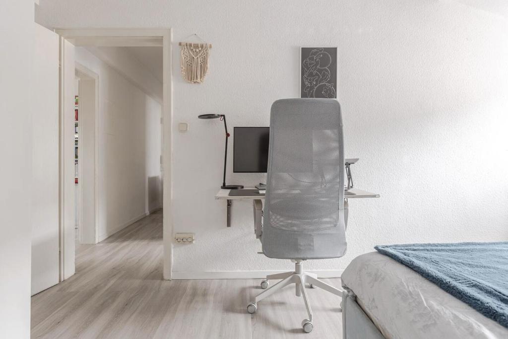 Stylish & comfortable 2-bedroom apartment in the heart of Cologne 7