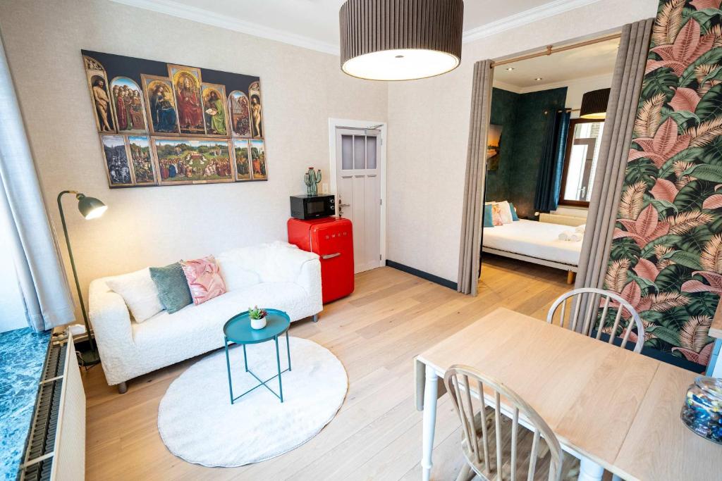Casiola - Chic Studio with Garden in Central Ghent 1