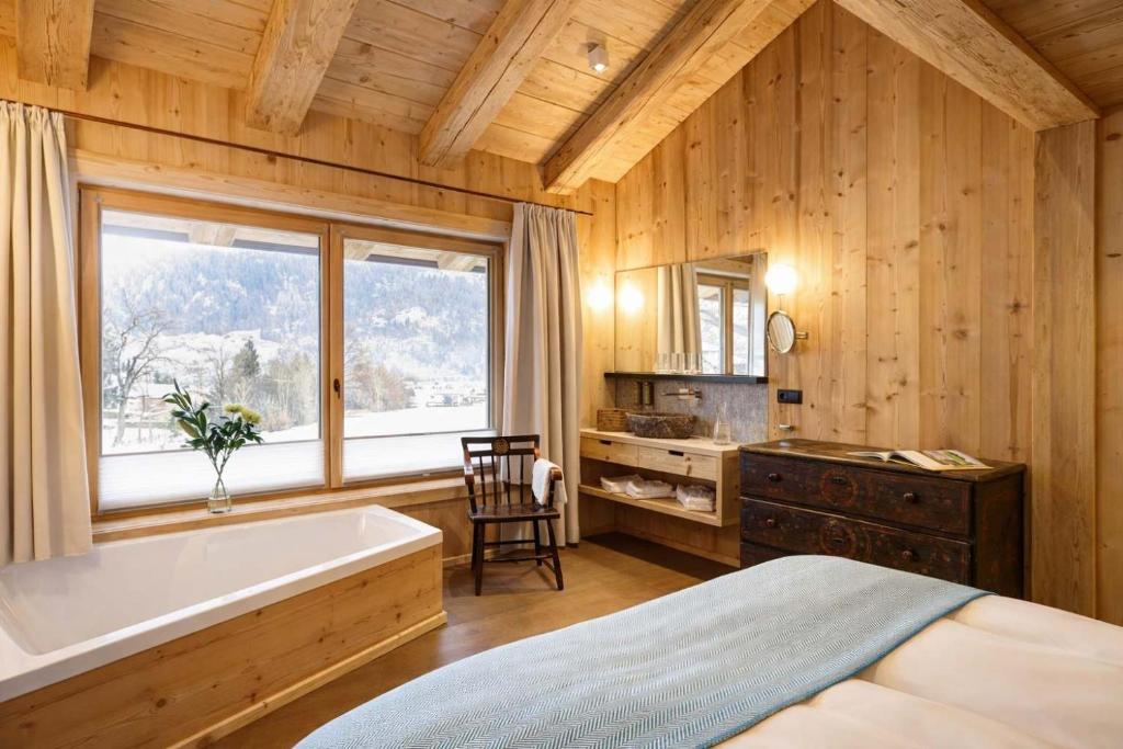 MOUNTAIN Suite - Balcony & Sauna Access 4