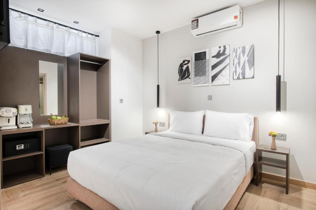 Athenian Heart Suites 8