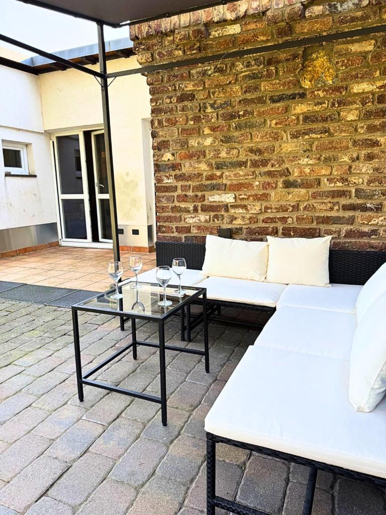 Haus mit Garten und Privater Garage 6