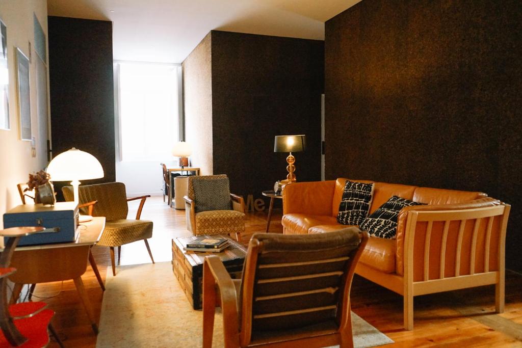 samesame living 8
