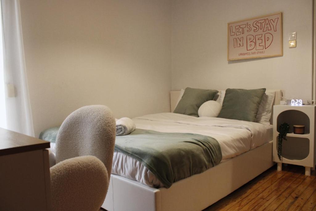 Thesis Apartment 7