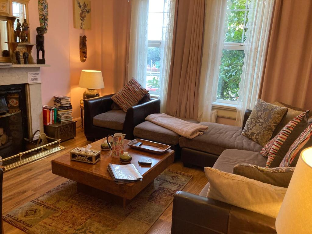 Mountroyal Victorian Self Catering Apartment 2 8