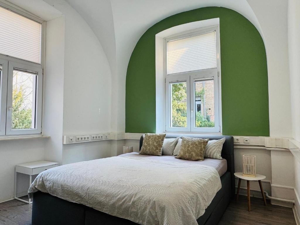 LUVA Homes Karlsruhe Center, Free Private Parking 2