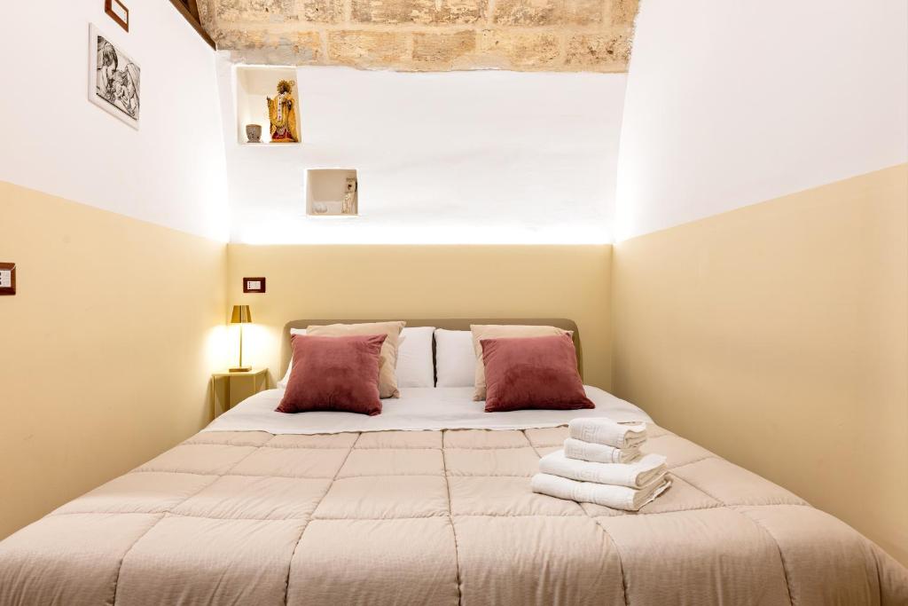 Historic Bari for three - DF Room Borgo Antico 2