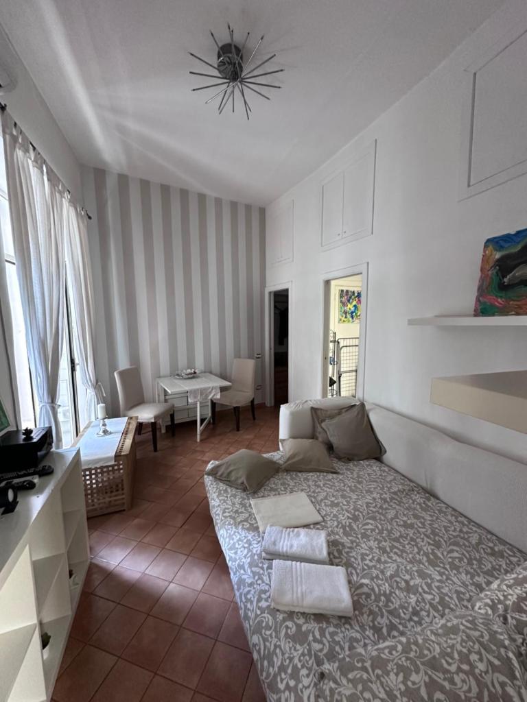 La Piazzetta 6