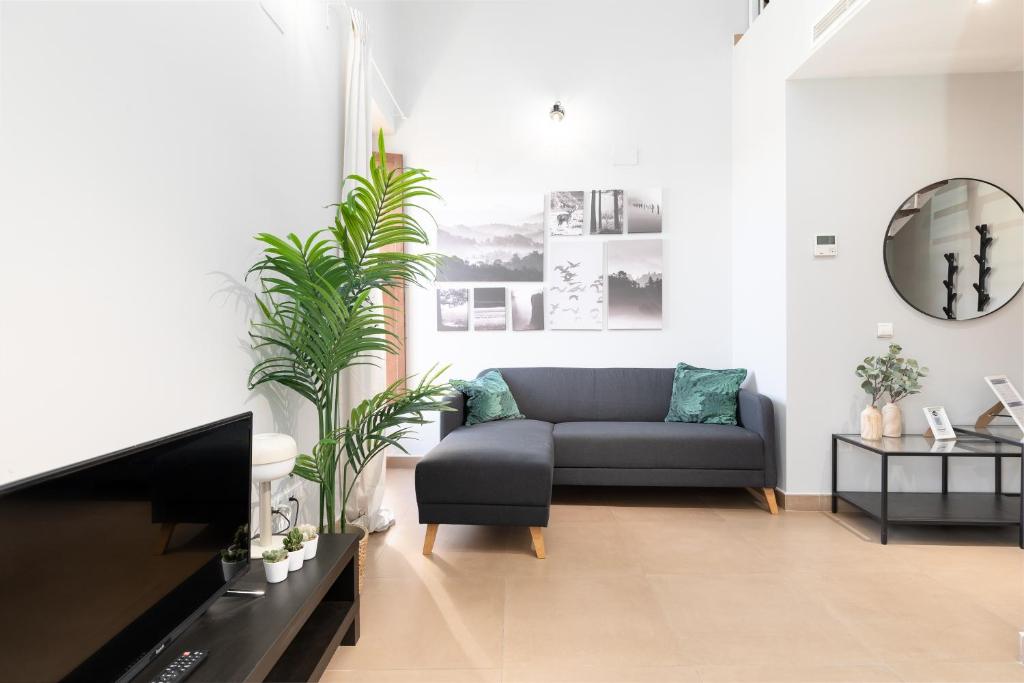 Adarve Flats 5