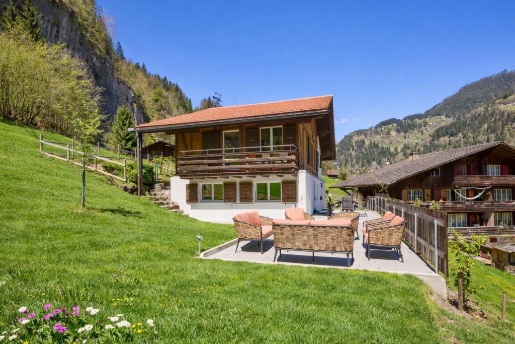 Chalet Mountain Love, spectacular views, spacious & luxurious