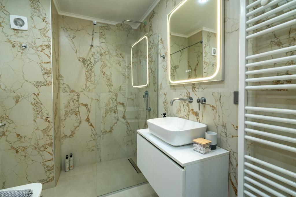 A living skg 1 Quiet Luxury 3