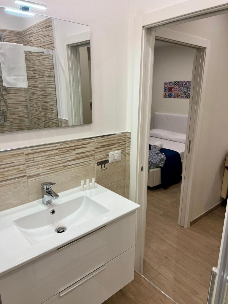 Vucciria Central Home 1 5