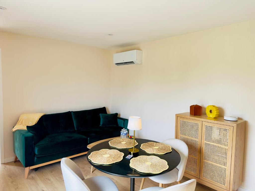 Au loft, micro maison vue sur prairie 8