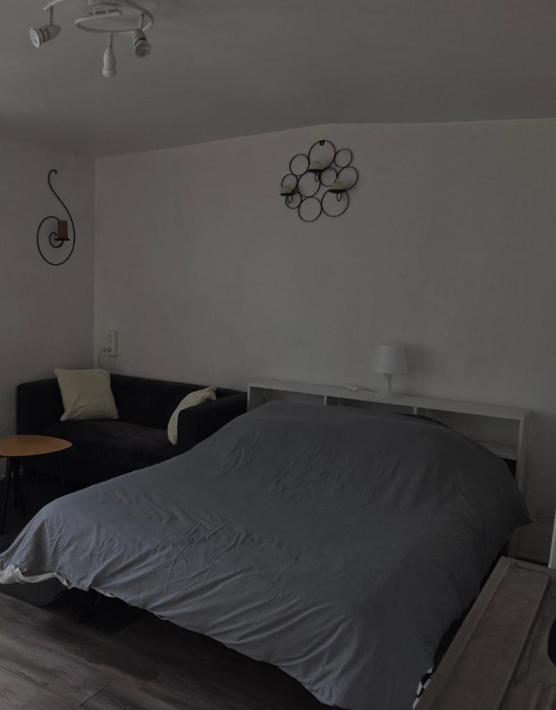 Studio avec terrasse et jardin 2