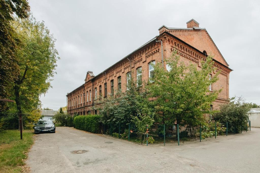 19 century Kaunas heritage apartment 2+2 6