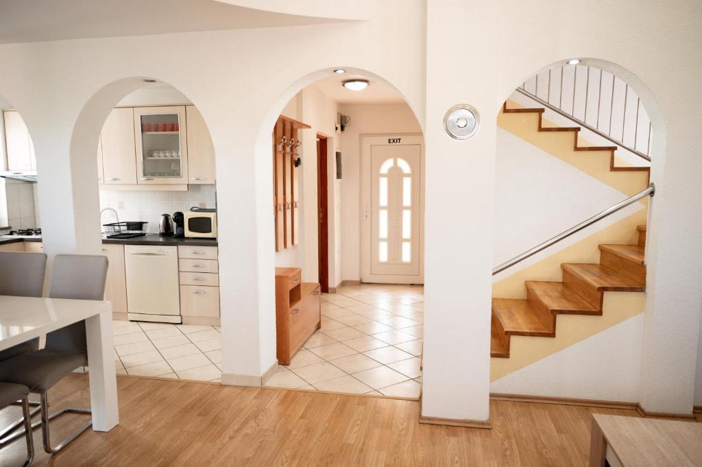 Vila Anita 5