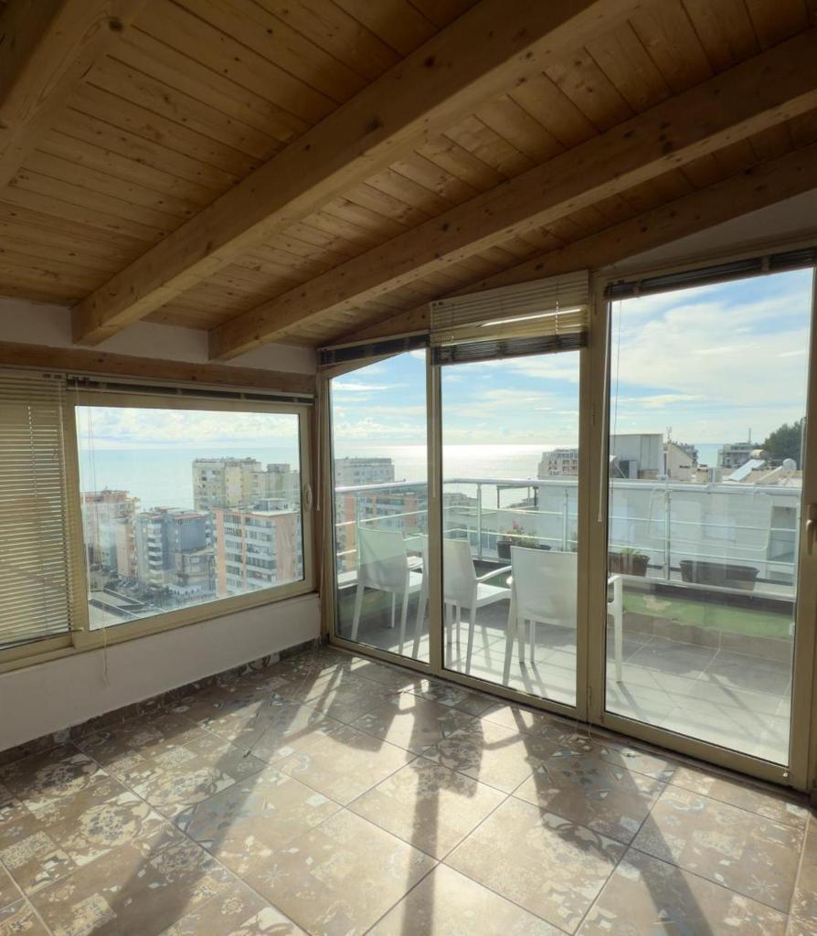 Azure Dream Apartment 6