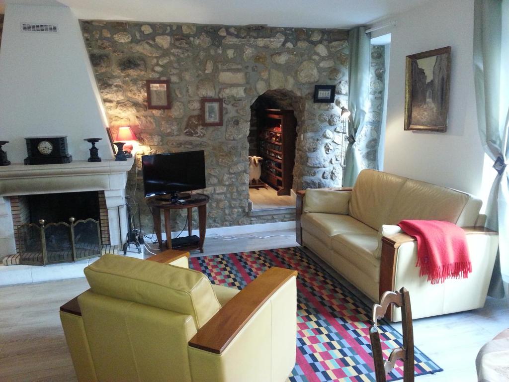 GÎTE DU VALAMBOURG 4