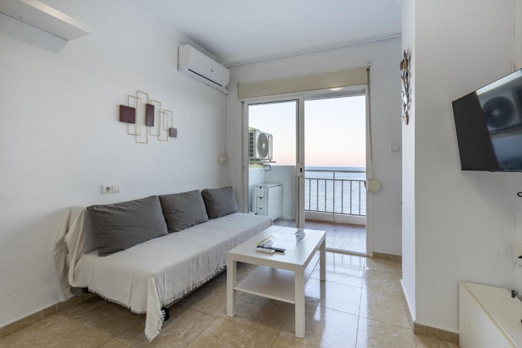 AA Guest - Sky Center BeachFront Sea Views Eco Apartment 5